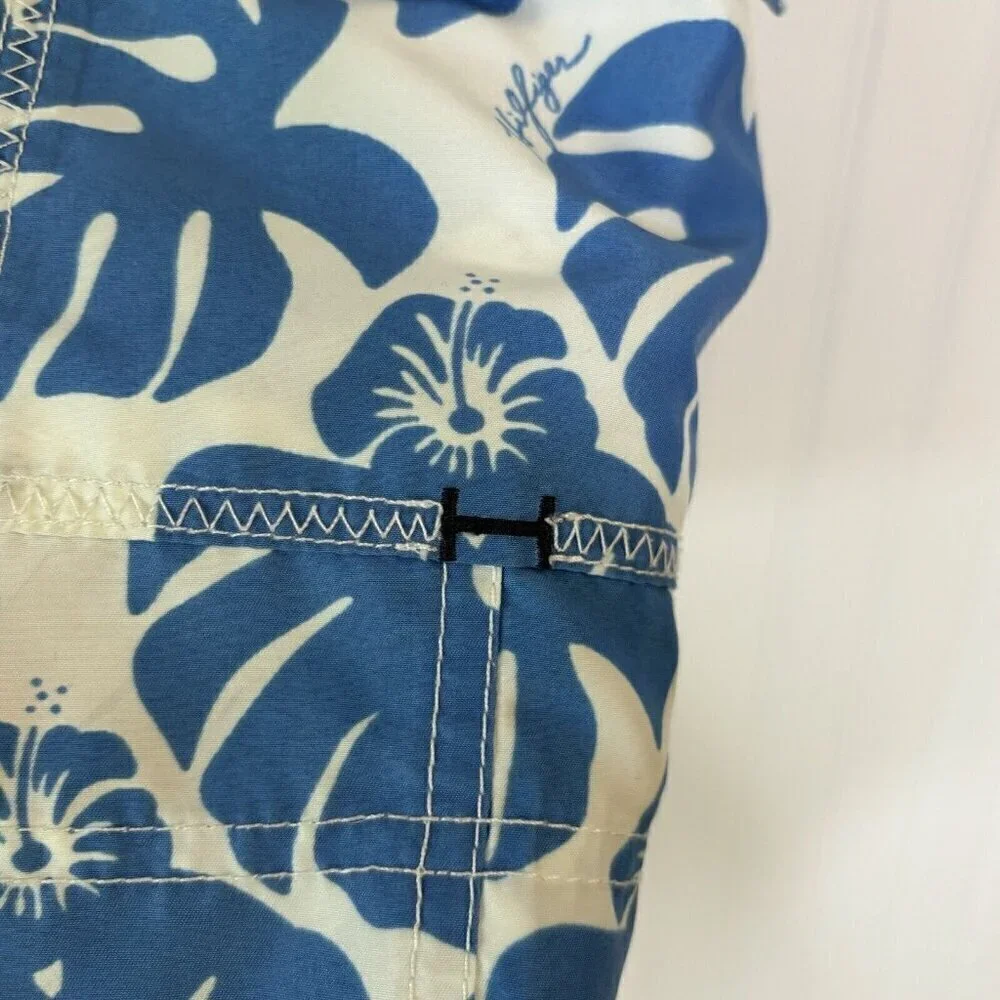 Tommy Hilfiger Mens Medium Blue White Tropical Hula Girl Print Swim Short Trunks